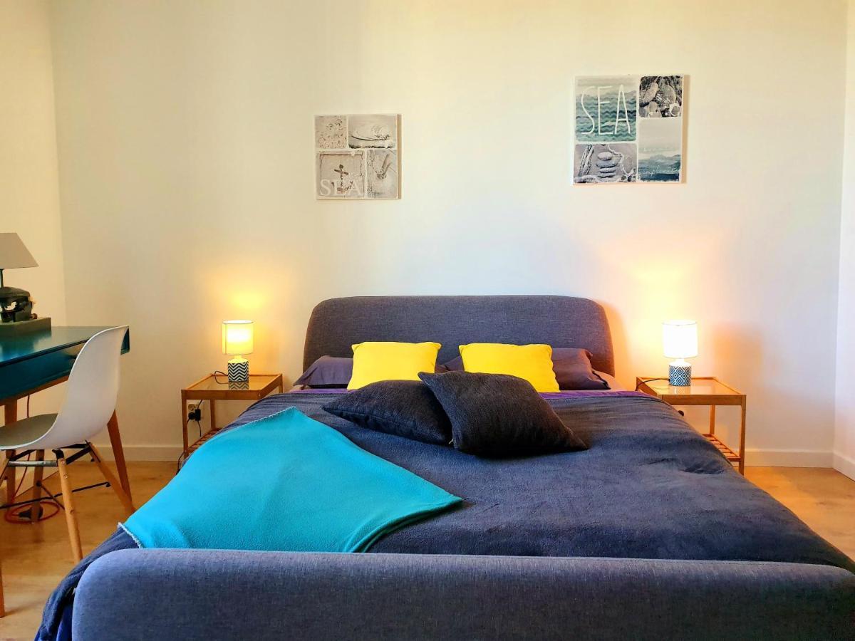 Ferienwohnung Studio Tout Confort Avec Vue Cathedrale A St Patern Vannes-Centre Exterior foto